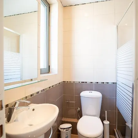 Apartment Koukaki 3 Bedrooms 6 Pers. Athens