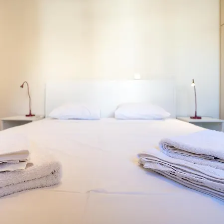 Koukaki 3 Bedrooms 6 Pers. Apartment