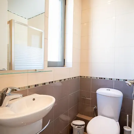 Apartment Koukaki 3 Bedrooms 6 Pers. *